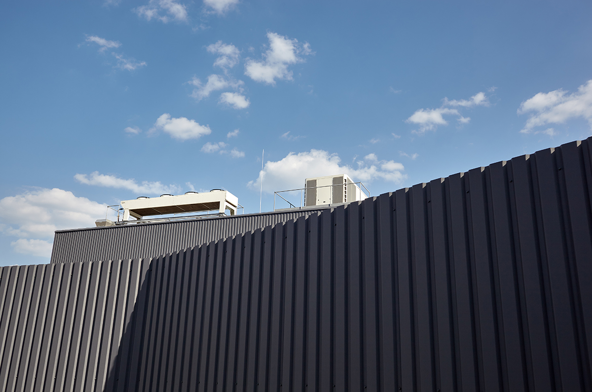 Panele ze stali nierdzewnej współczesne rozwiązanie projektowania wnętrz dźwiękochłonności funkcjonalnego zagospodarowania przestrzeni